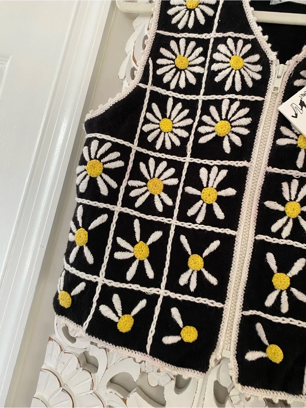 Rare VTG 1996 Michael Simon Petites Daisy Zip Front Sweater Vest Art to Wear NWT